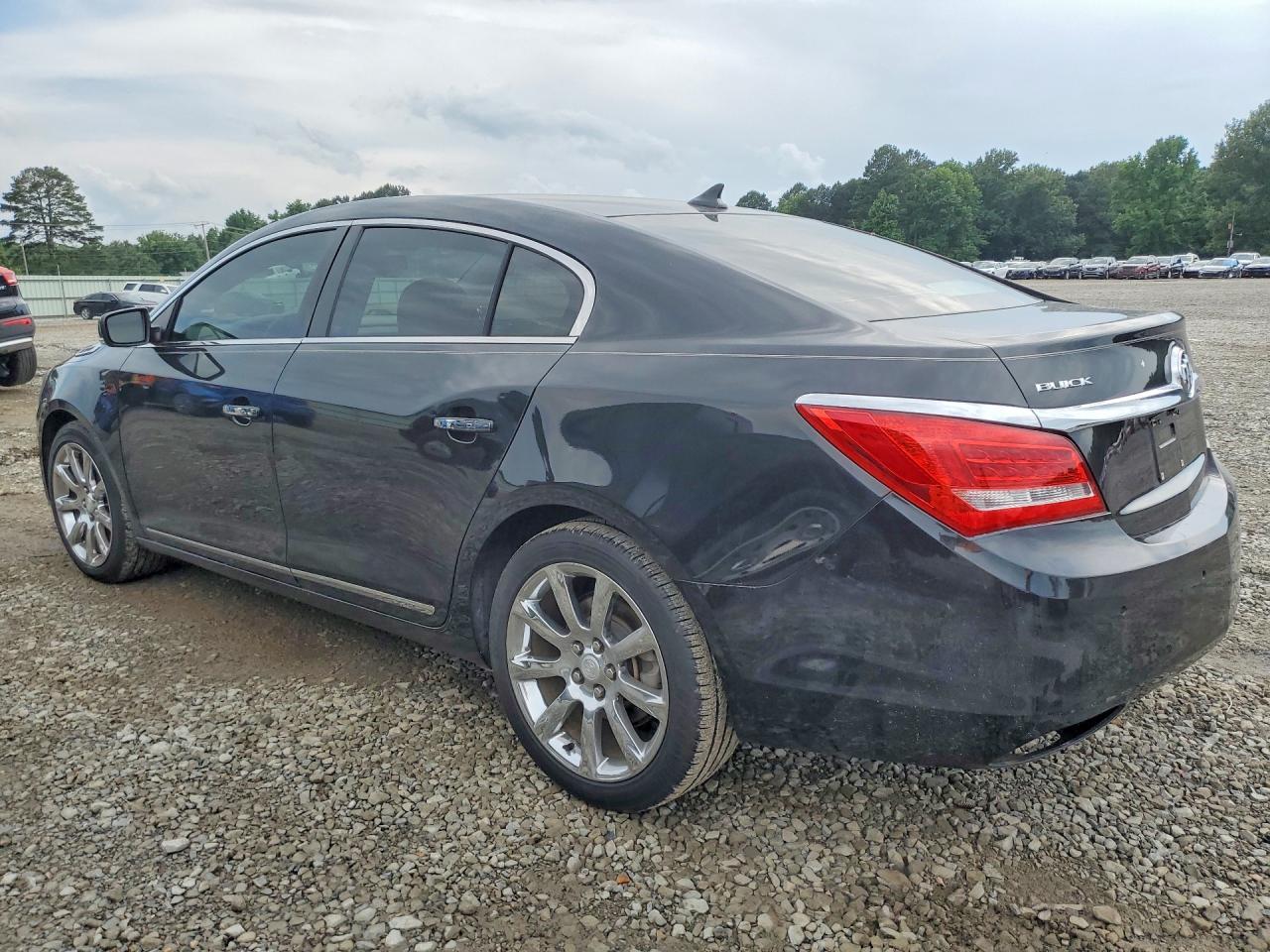 2014 Buick Lacrosse - Image 2