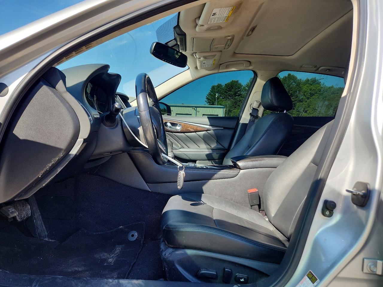 2018 Infiniti Q50 3.0T Luxe - Фото 7