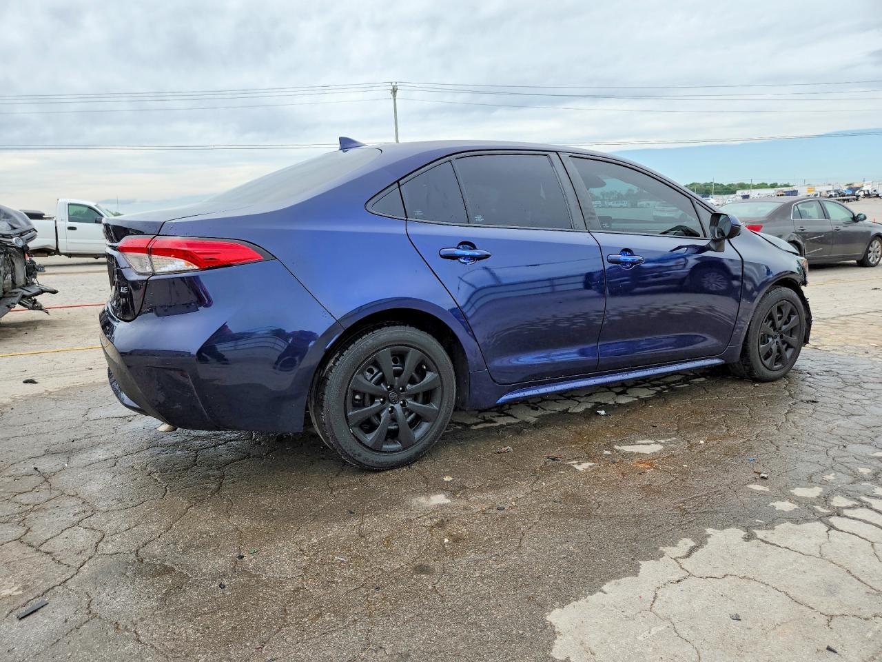 2022 Toyota Corolla Le - Фото 3