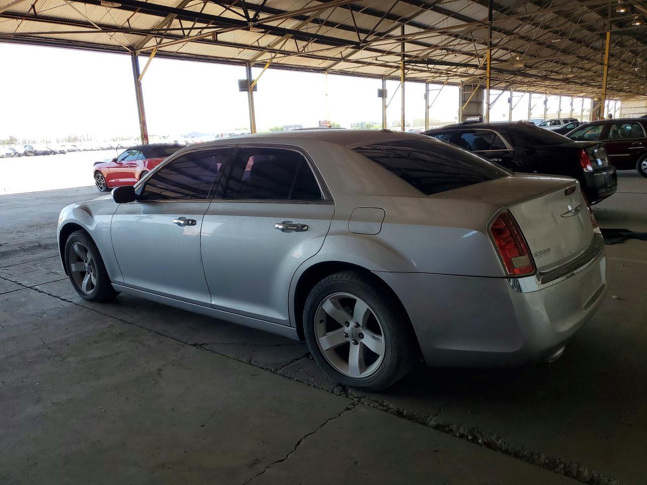 2011 Chrysler 300 Limited - Image 2