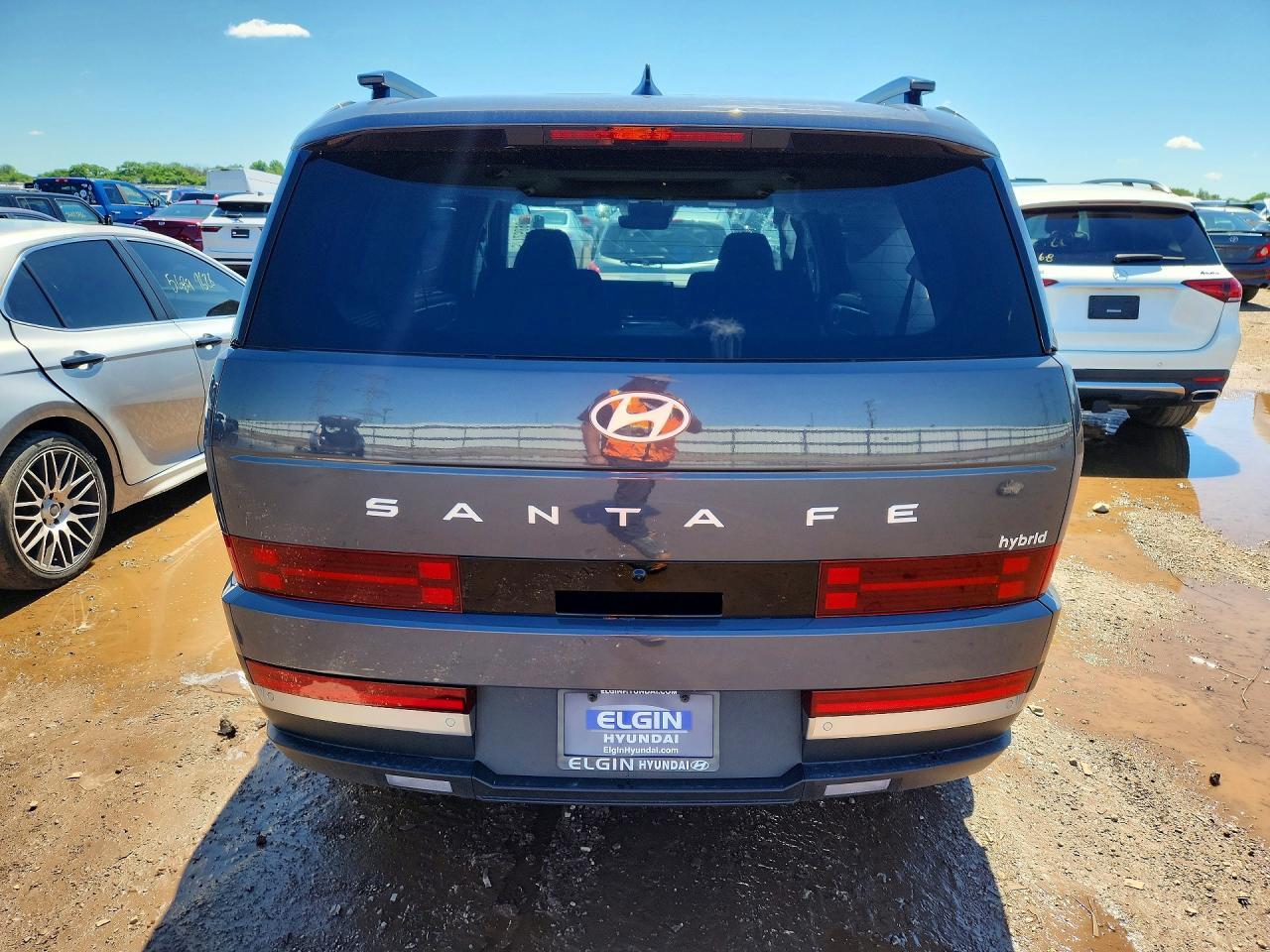 2026 Hyundai Santa Fe Limited - Image 6