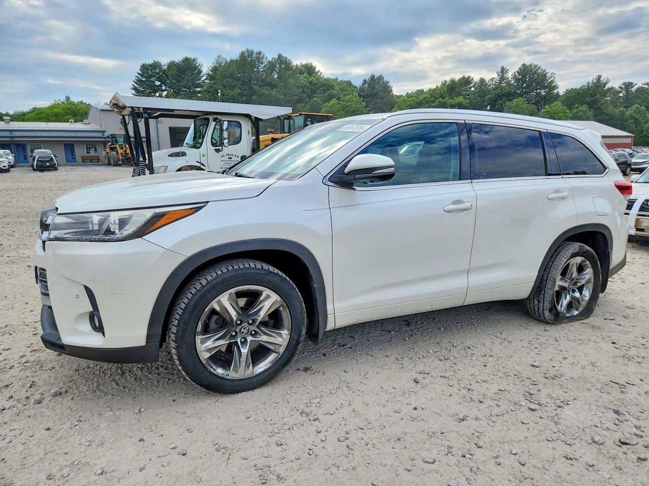 2017 Toyota Highlander Limited Platinum