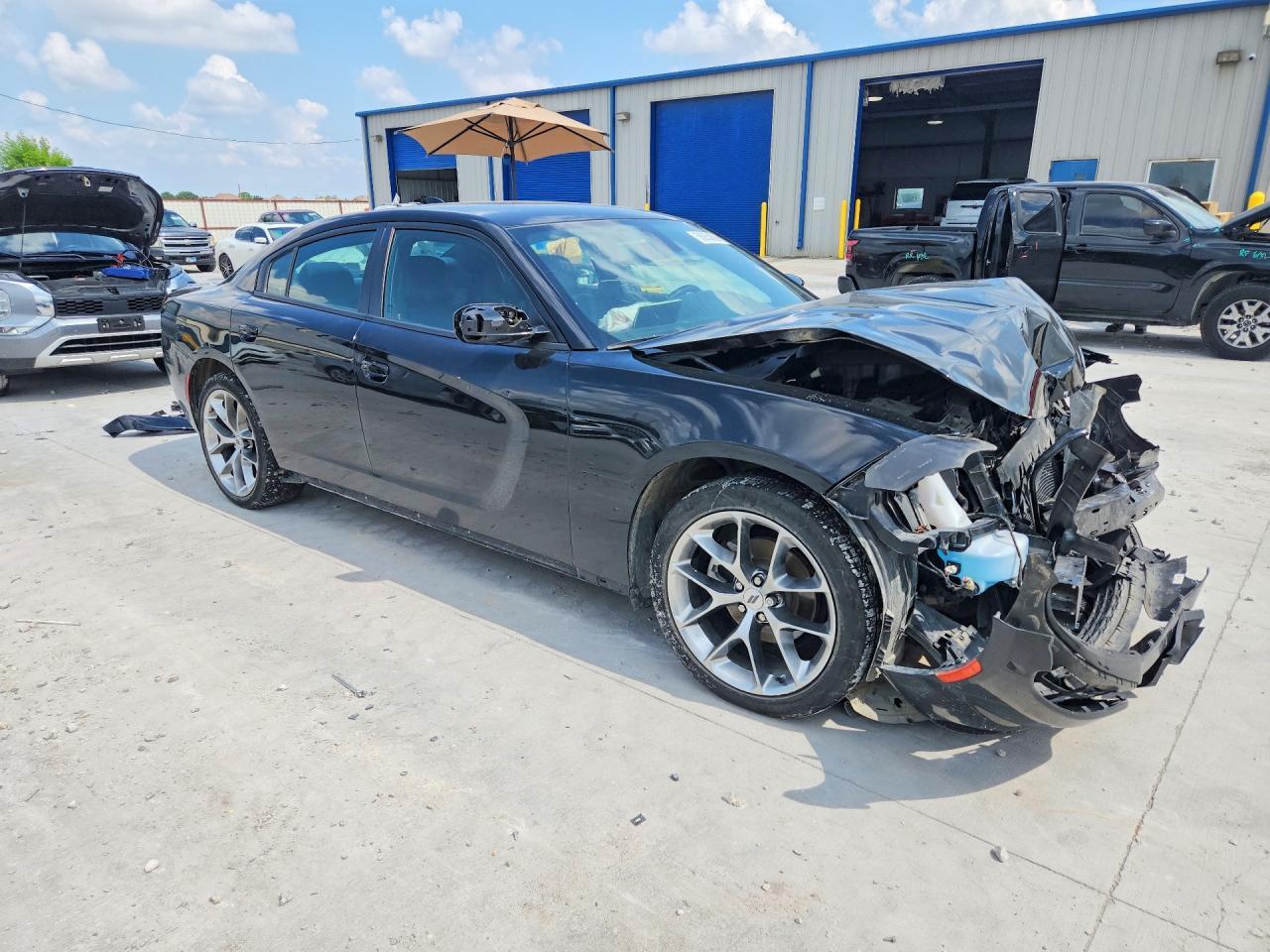 2021 Dodge Charger Sxt - Image 4