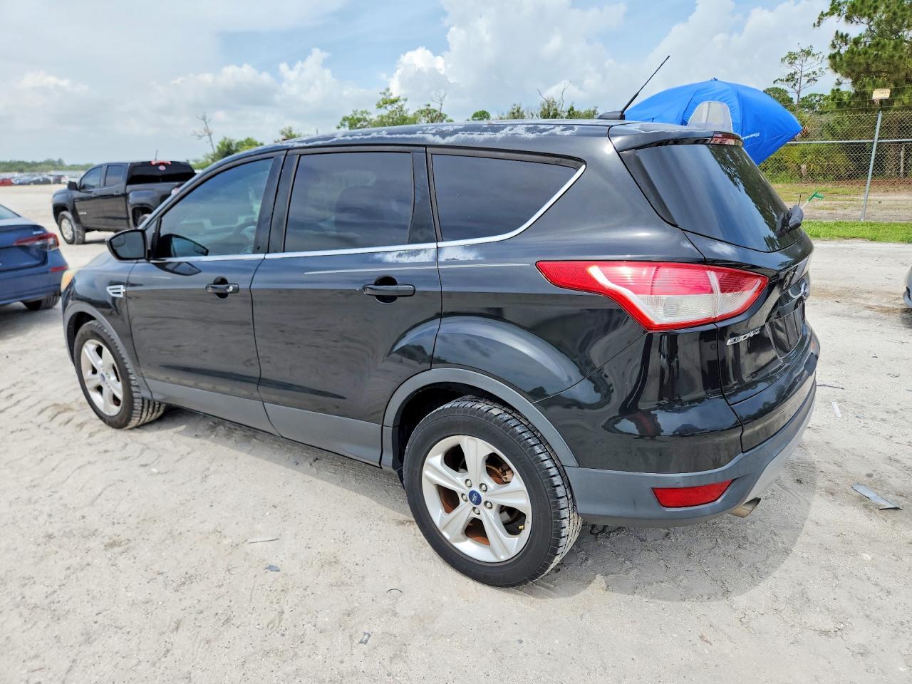2014 Ford Escape Se - Image 2