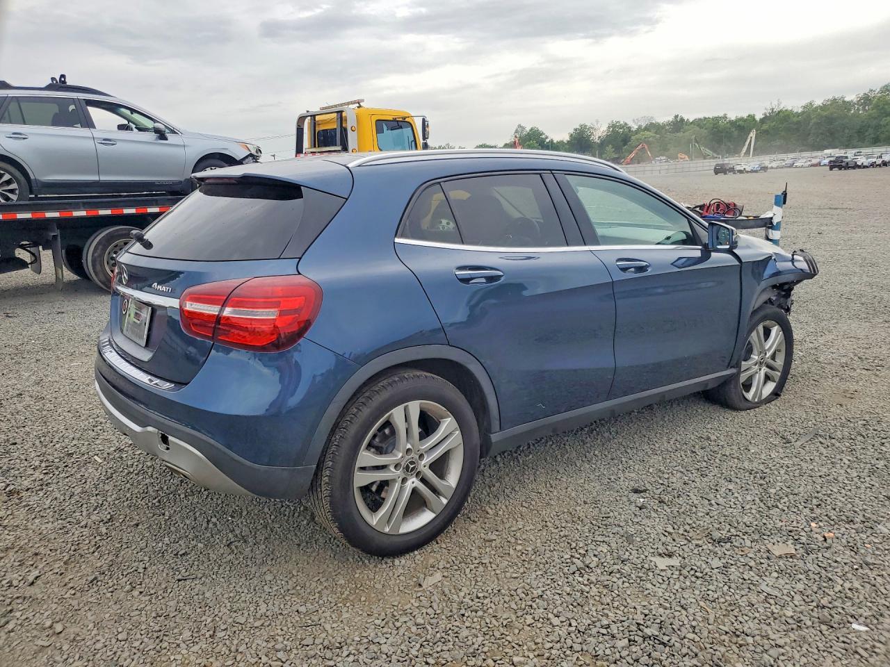 2020 Mercedes-Benz Gla 250 4Matic - Image 3