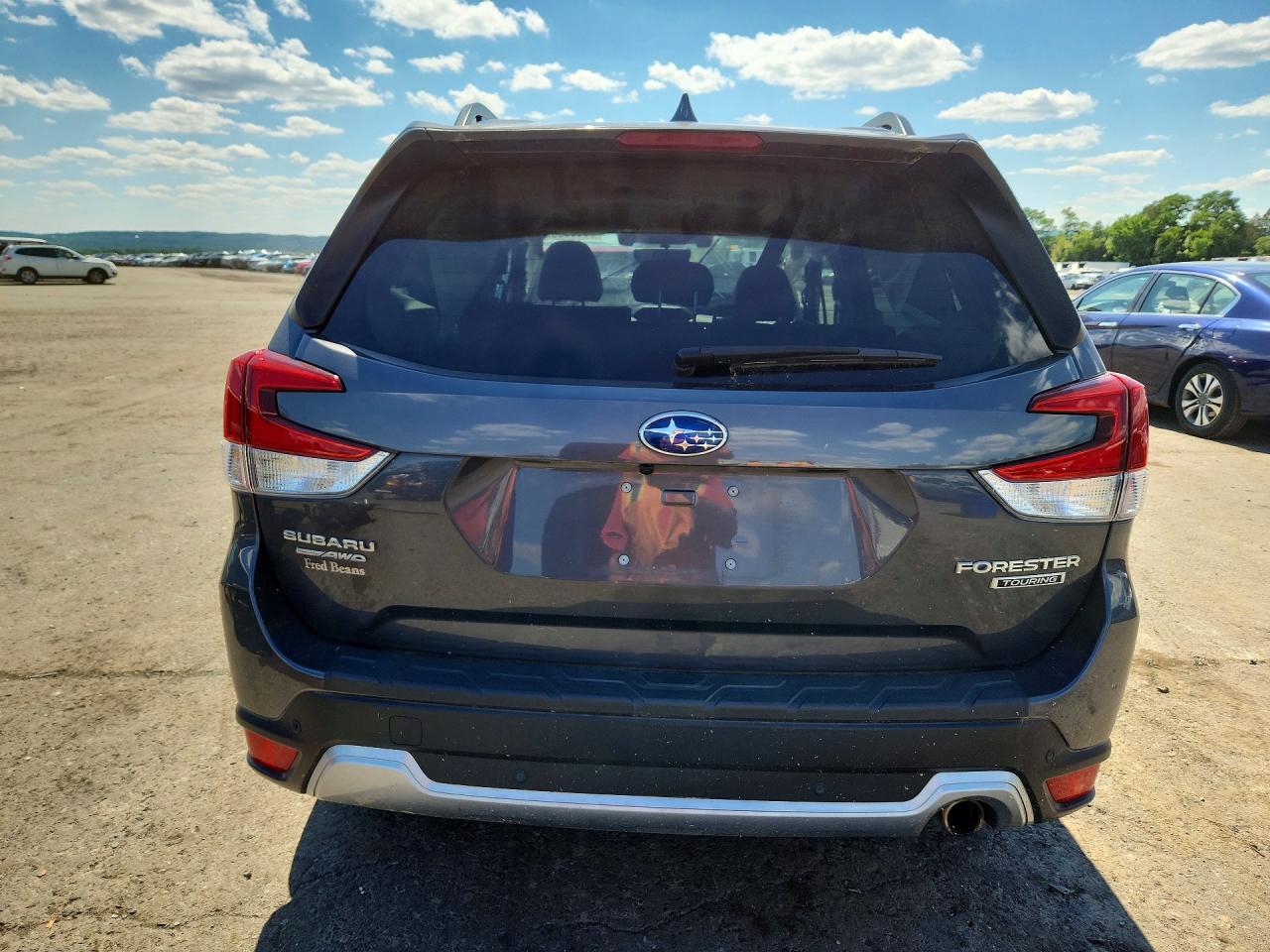 2021 Subaru Forester Touring - Image 6
