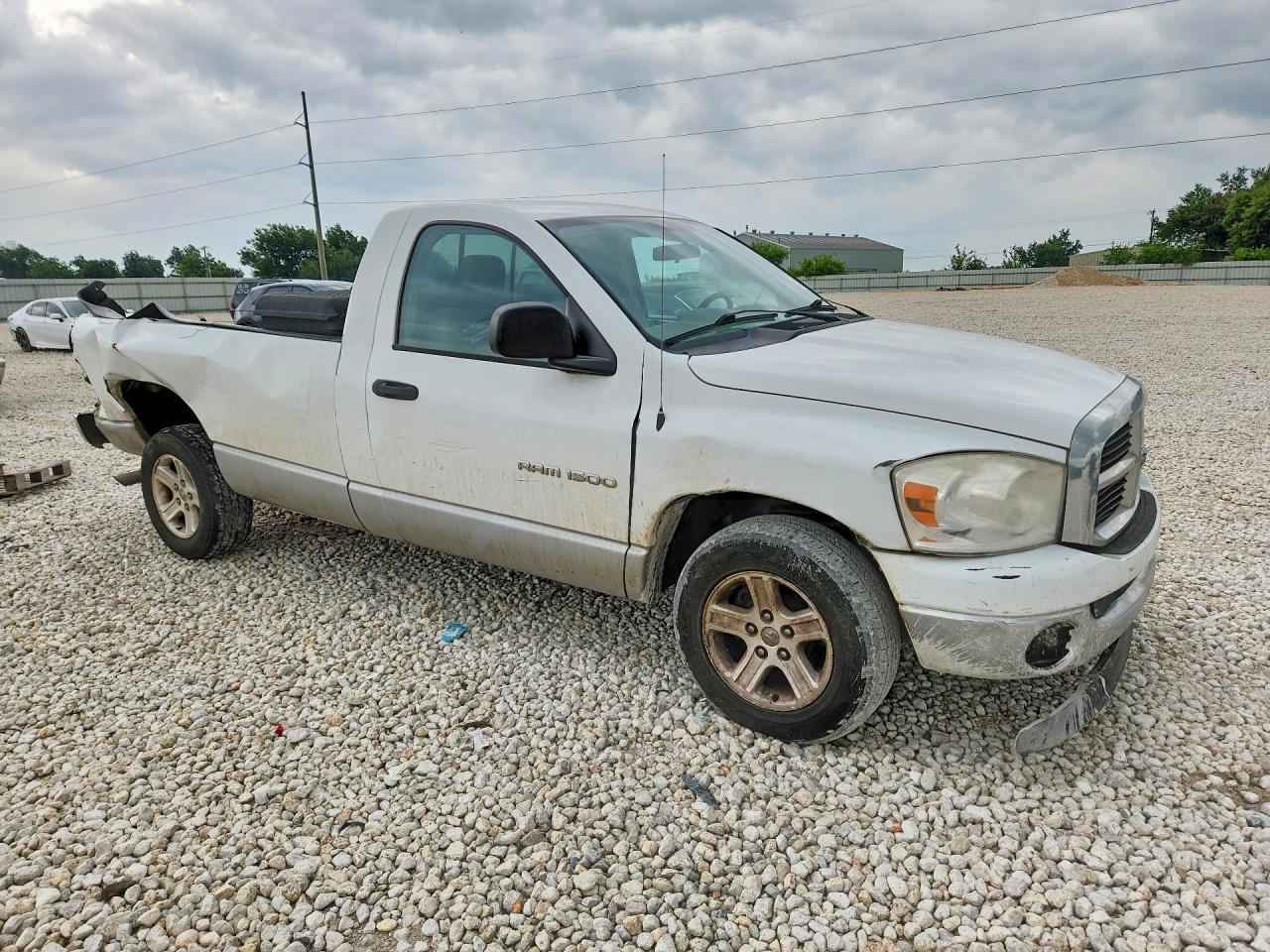 2007 Dodge Ram 1500 St - Image 4