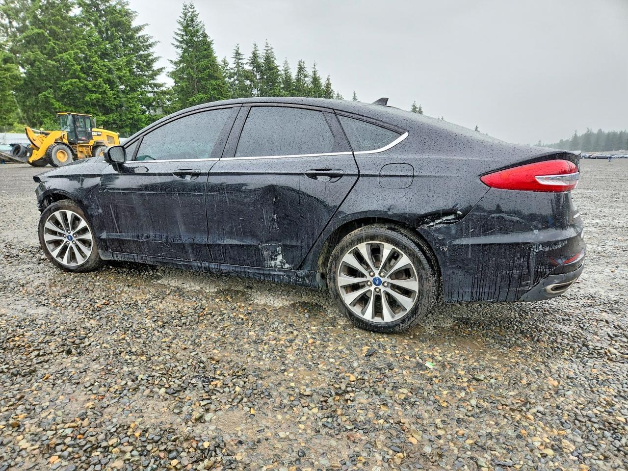 2019 Ford Fusion Se - Фото 2
