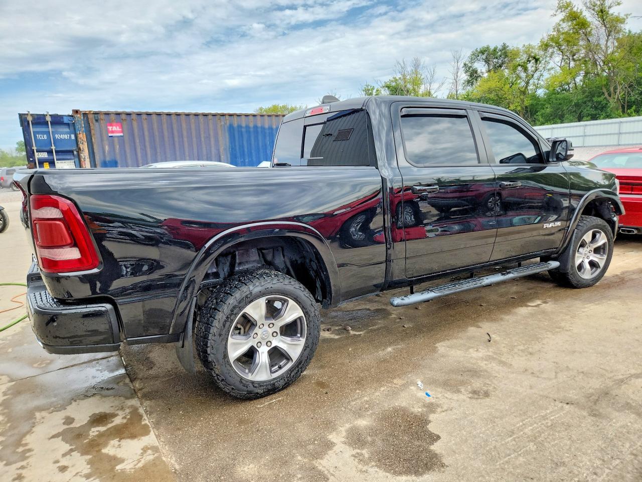 2022 Ram 1500 Laramie - Image 3