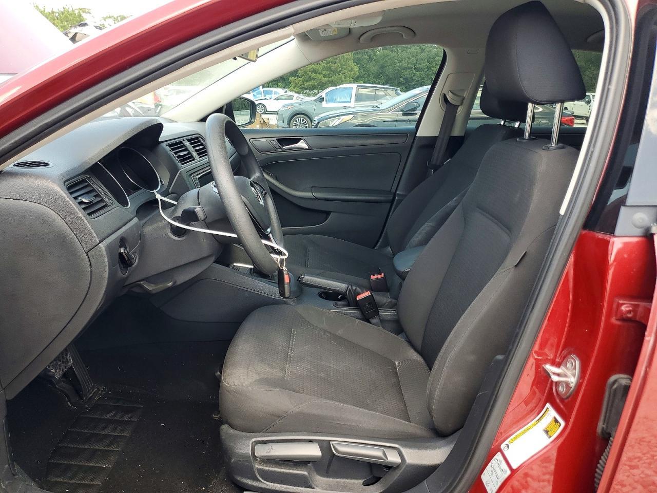 2016 Volkswagen Jetta S - Фото 7