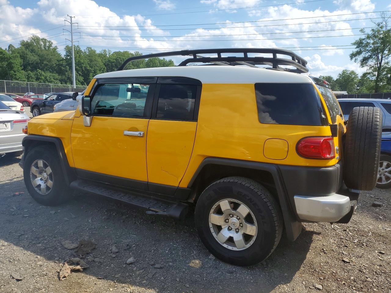 2008 Toyota Fj Cruiser Base - Image 2
