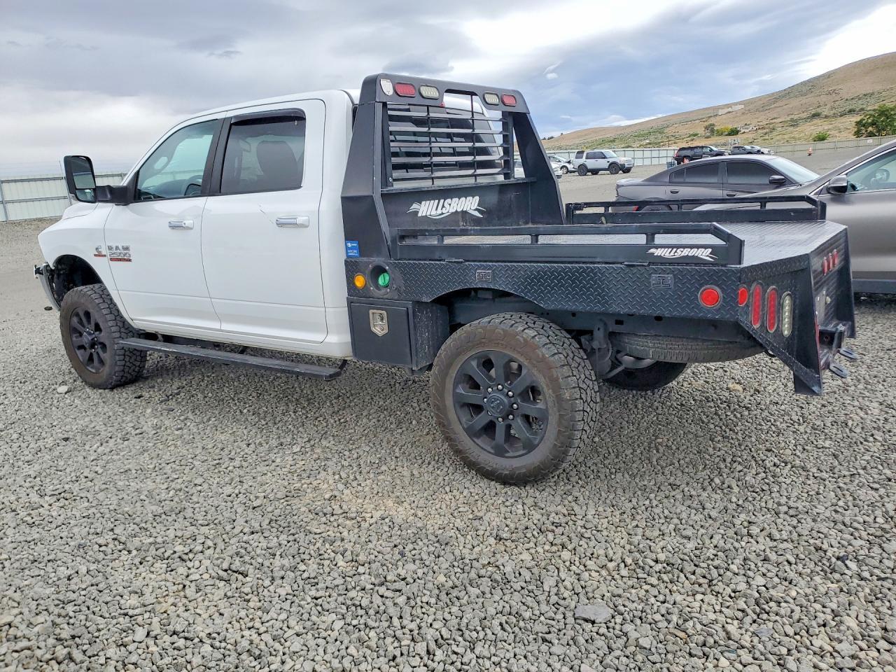 2015 Ram 2500 Slt - Фото 2