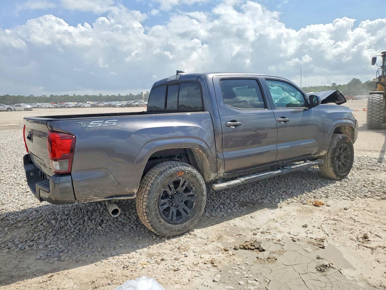 2021 Toyota Tacoma 4Wd Hybrid L - Image 3