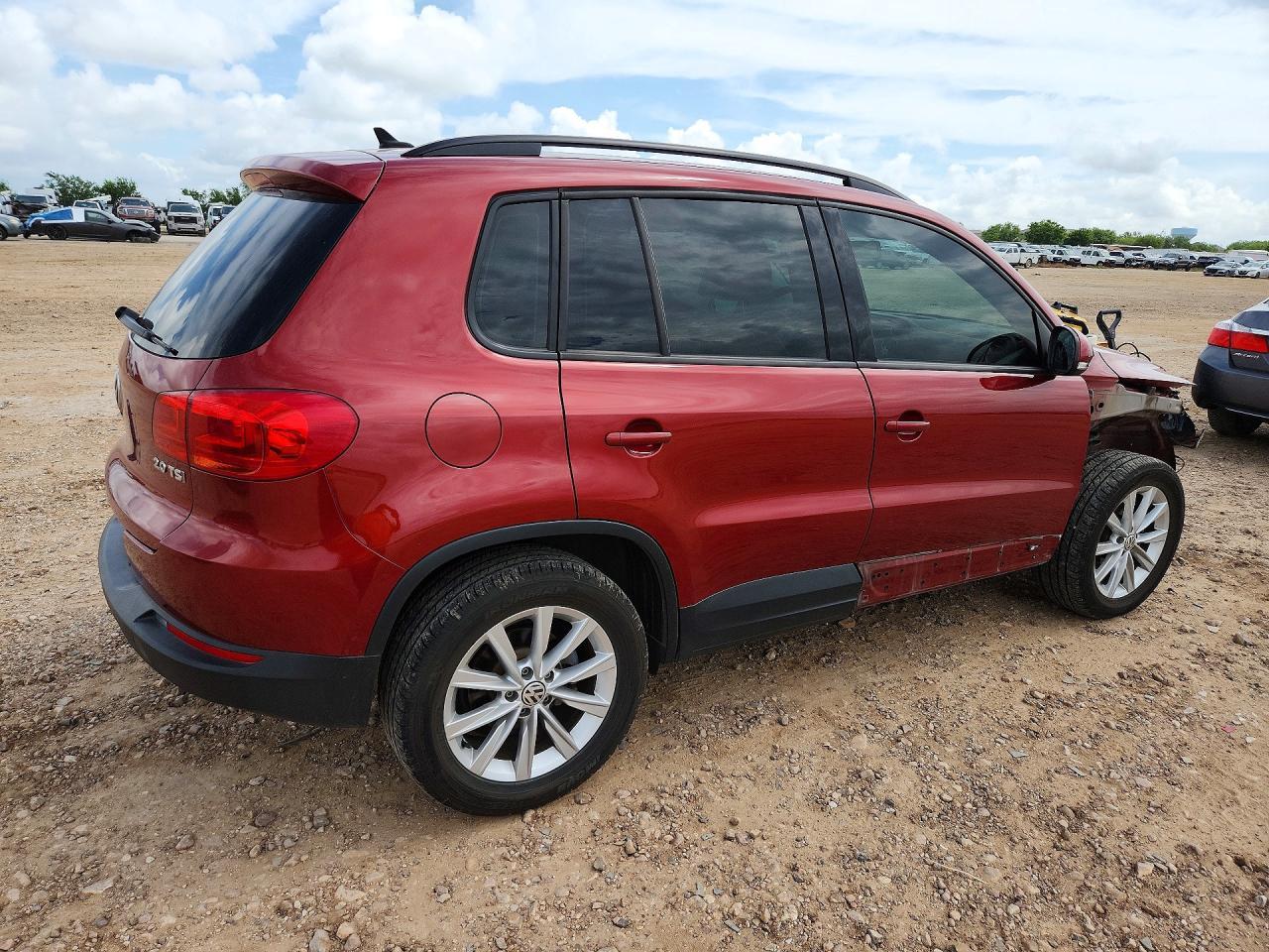 2015 Volkswagen Tiguan S - Image 3
