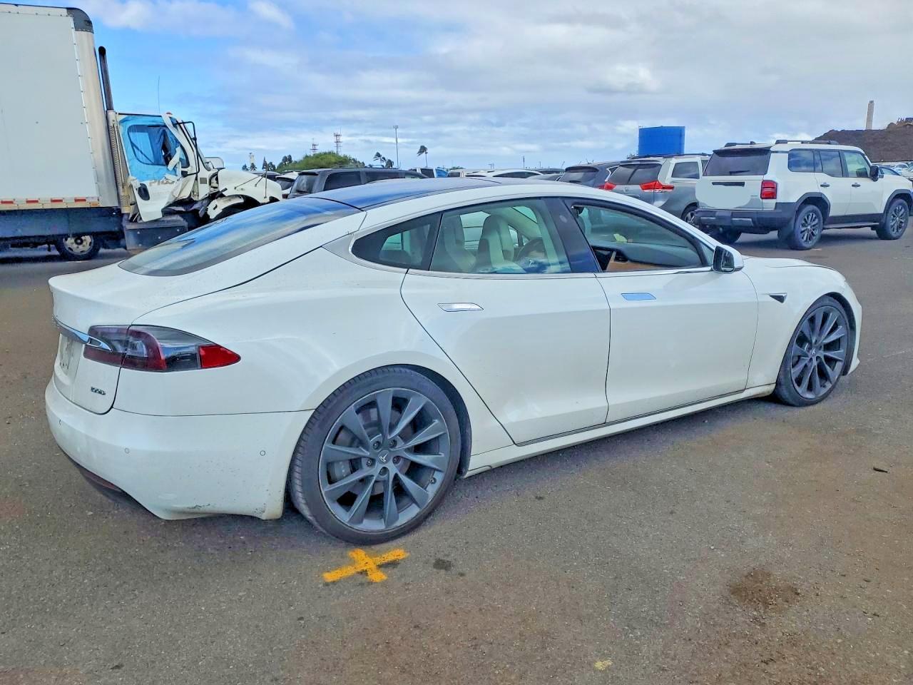 2018 Tesla Model S - Фото 3