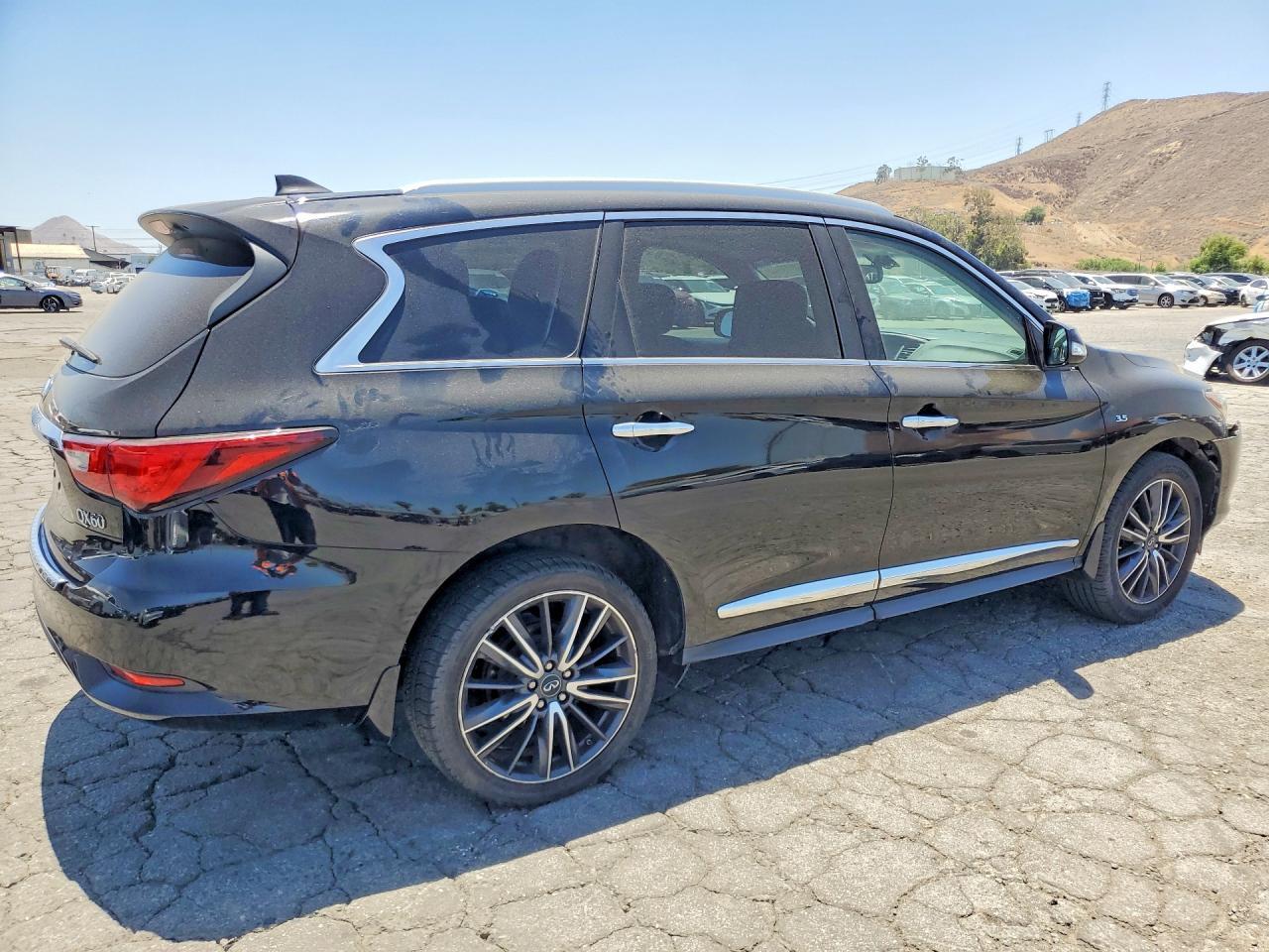 2016 Infiniti Qx60 Base - Image 3