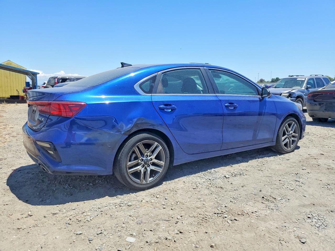 2021 Kia Forte Ex - Фото 3