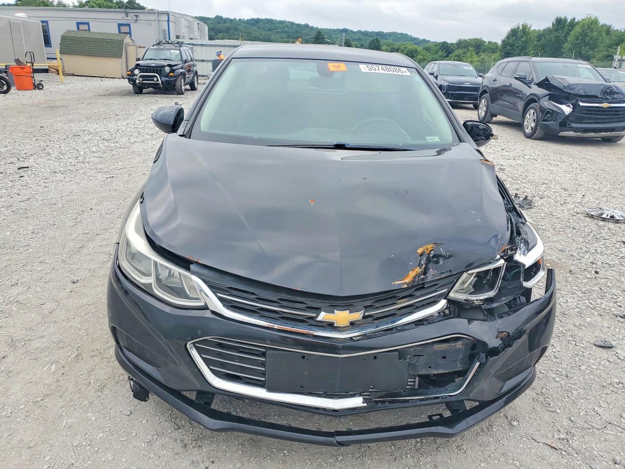 2018 Chevrolet Cruze Ls - Image 5