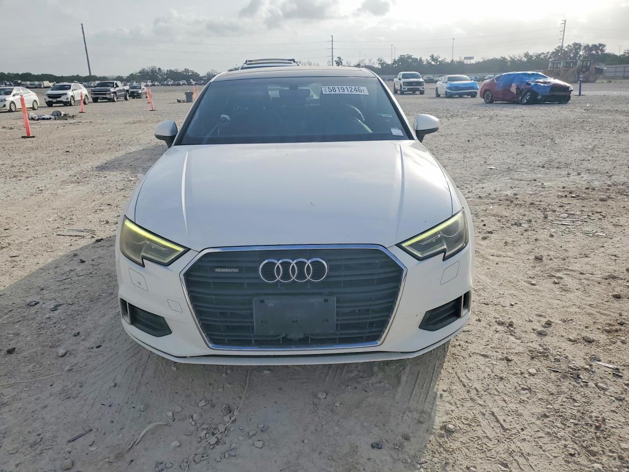 2017 Audi A3 Premium - Фото 5