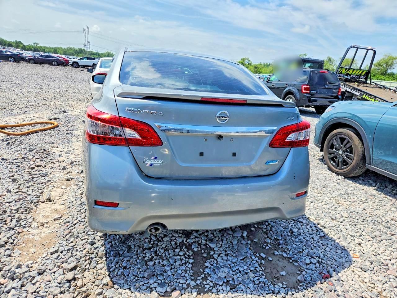 2013 Nissan Sentra S - Фото 6