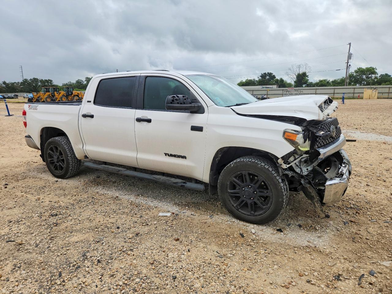 2020 Toyota Tundra Sr5 - Image 4