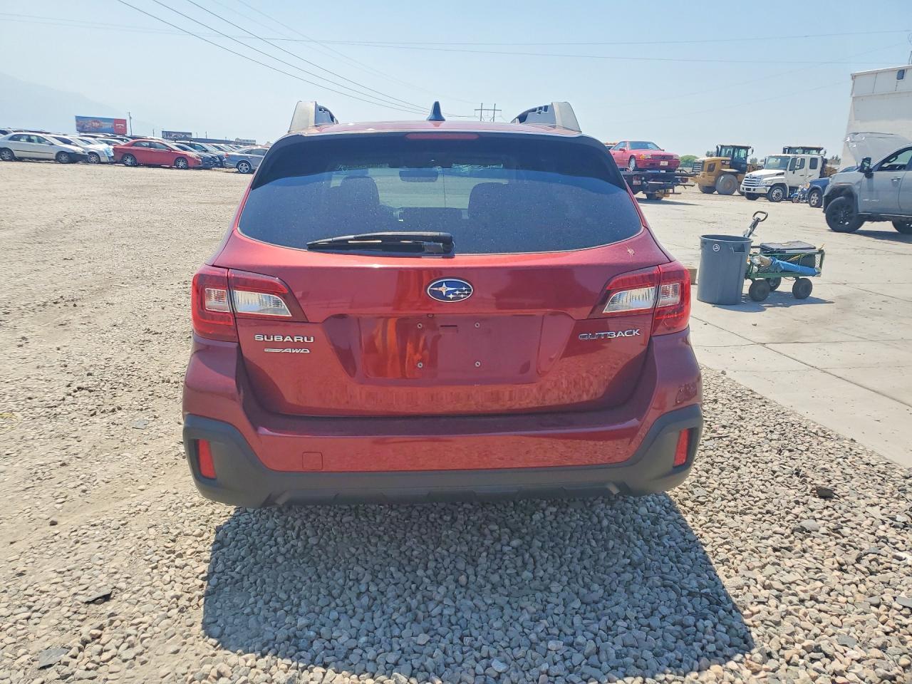 2019 Subaru Outback 2.5I Premium - Image 6