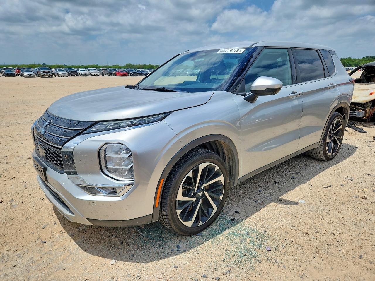 2022 Mitsubishi Outlander Se