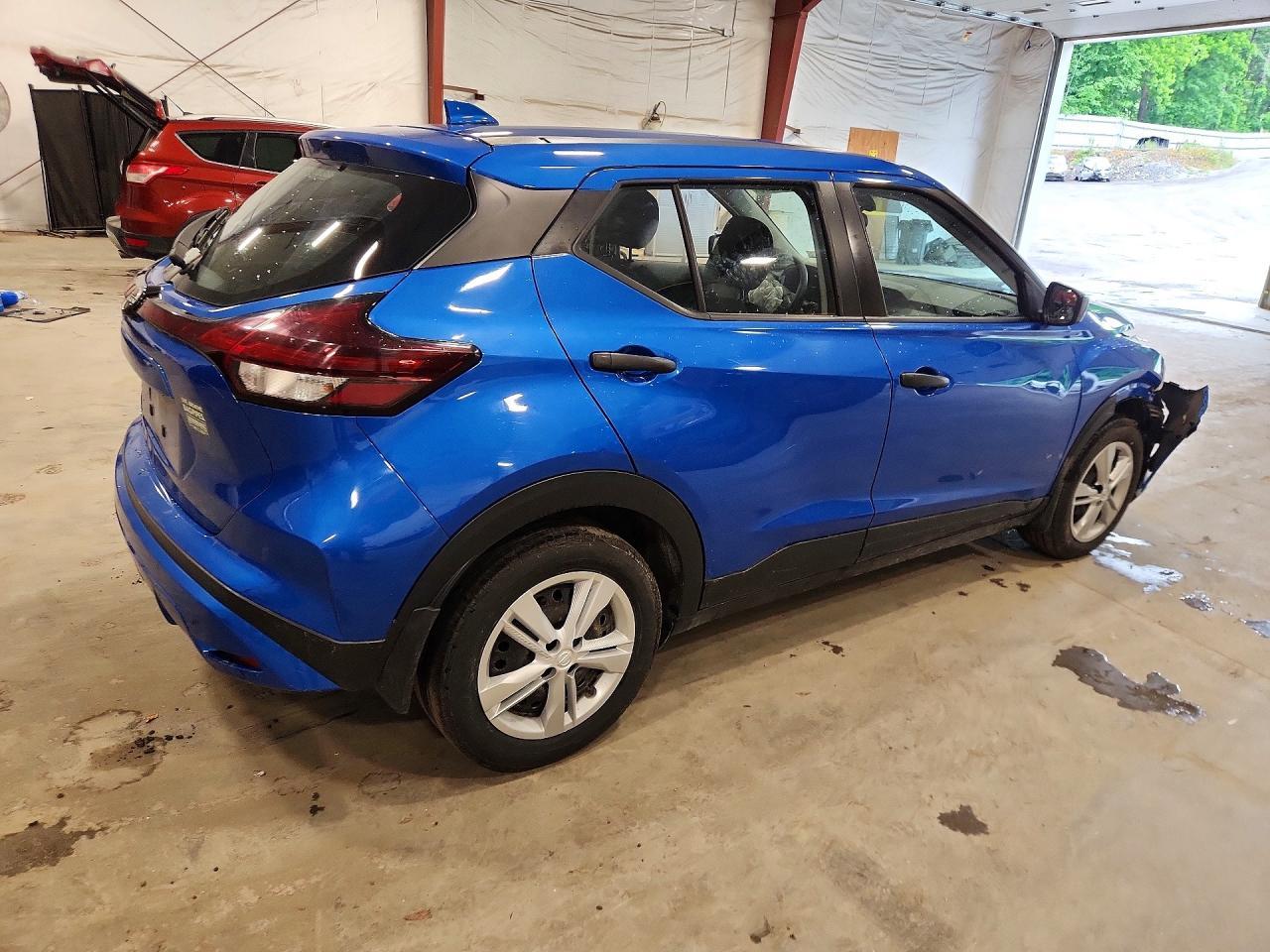 2022 Nissan Kicks - Фото 3