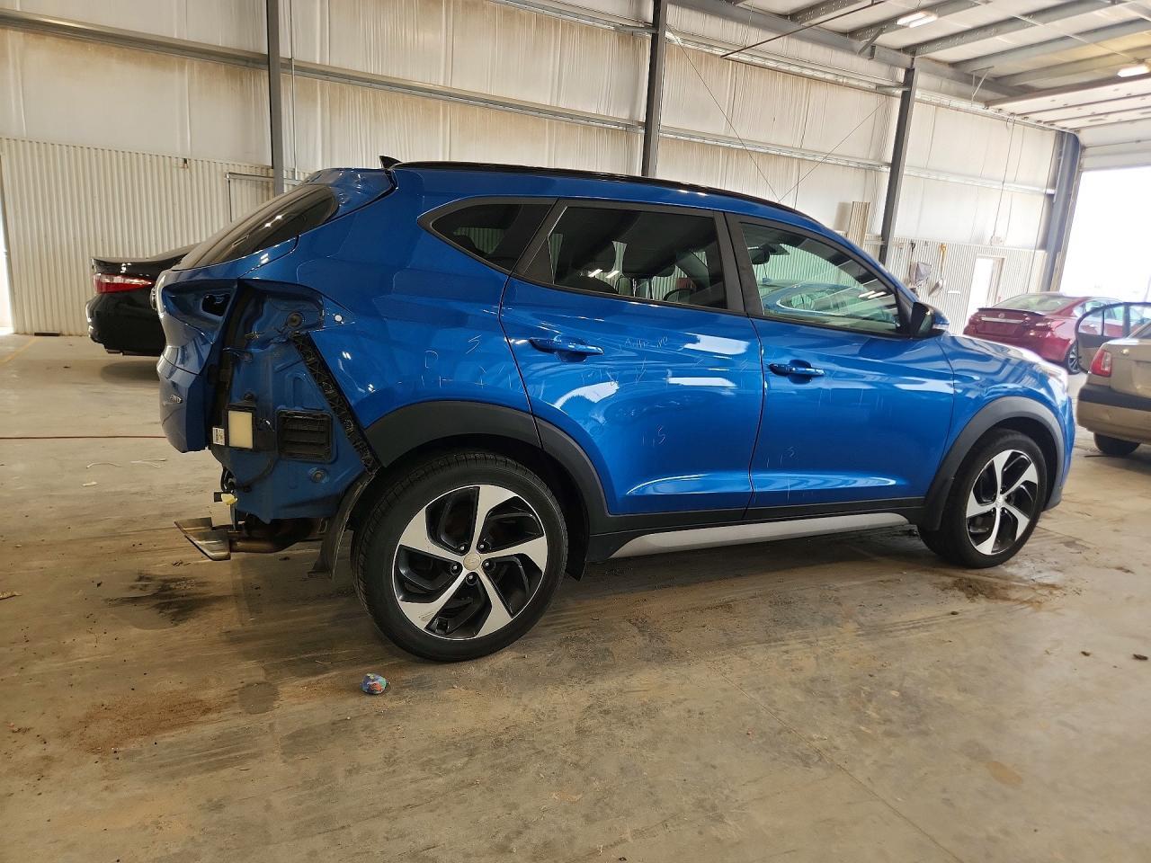 2018 Hyundai Tucson Value - Image 3
