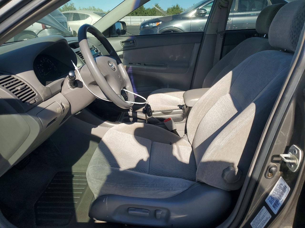 2003 Toyota Camry Le - Image 7