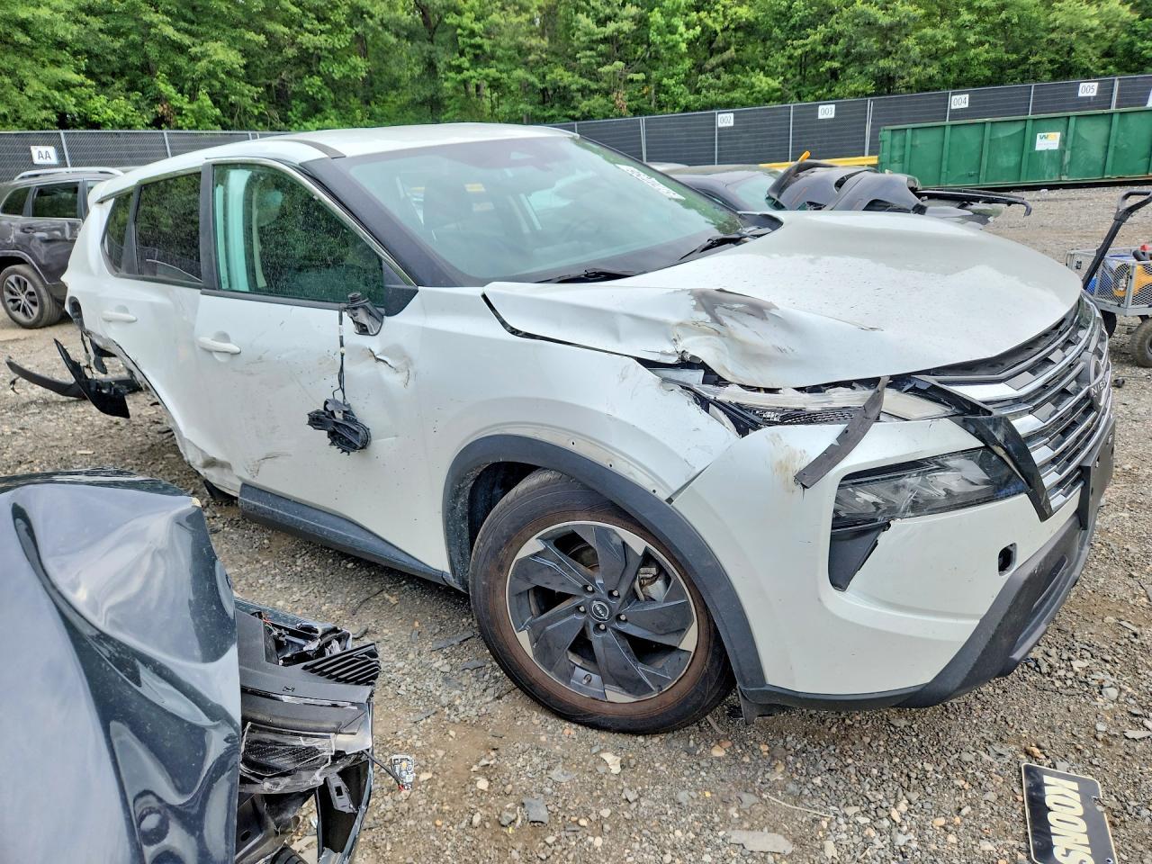 2024 Nissan Rogue Sv - Фото 4
