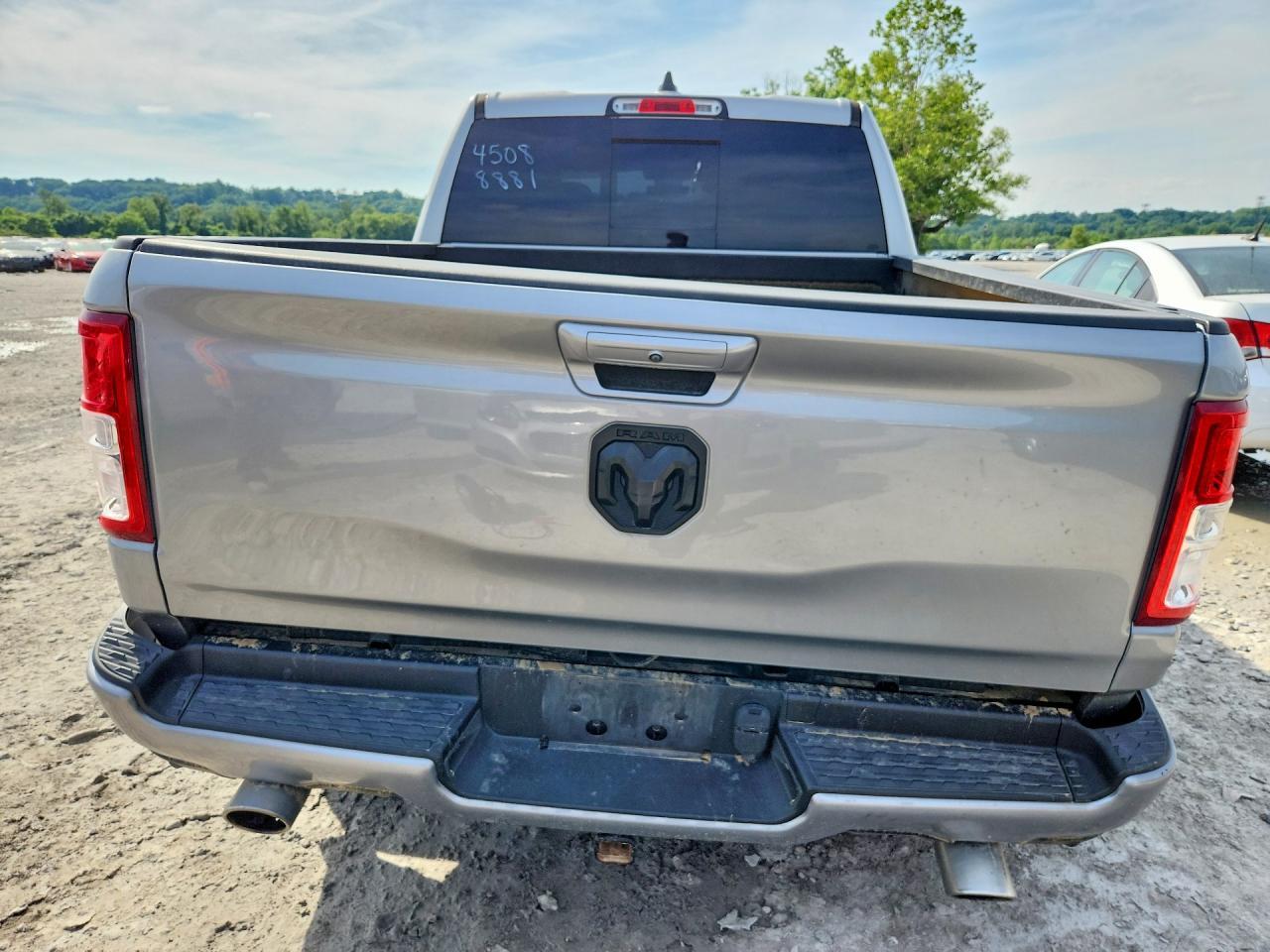 2019 Ram 1500 - Image 6