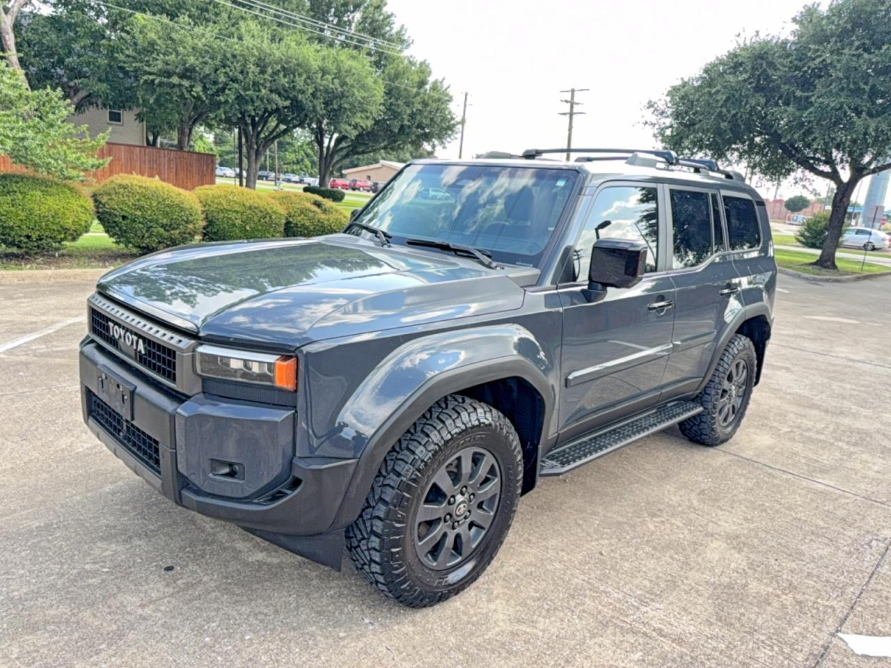2025 Toyota Land Cruiser Base - Фото 2