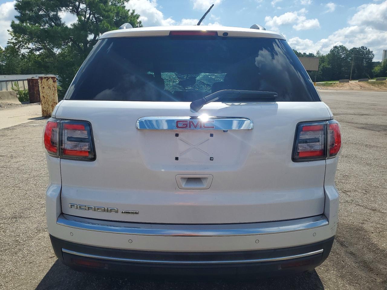 2017 GMC Acadia Limited Slt-2 - Image 6