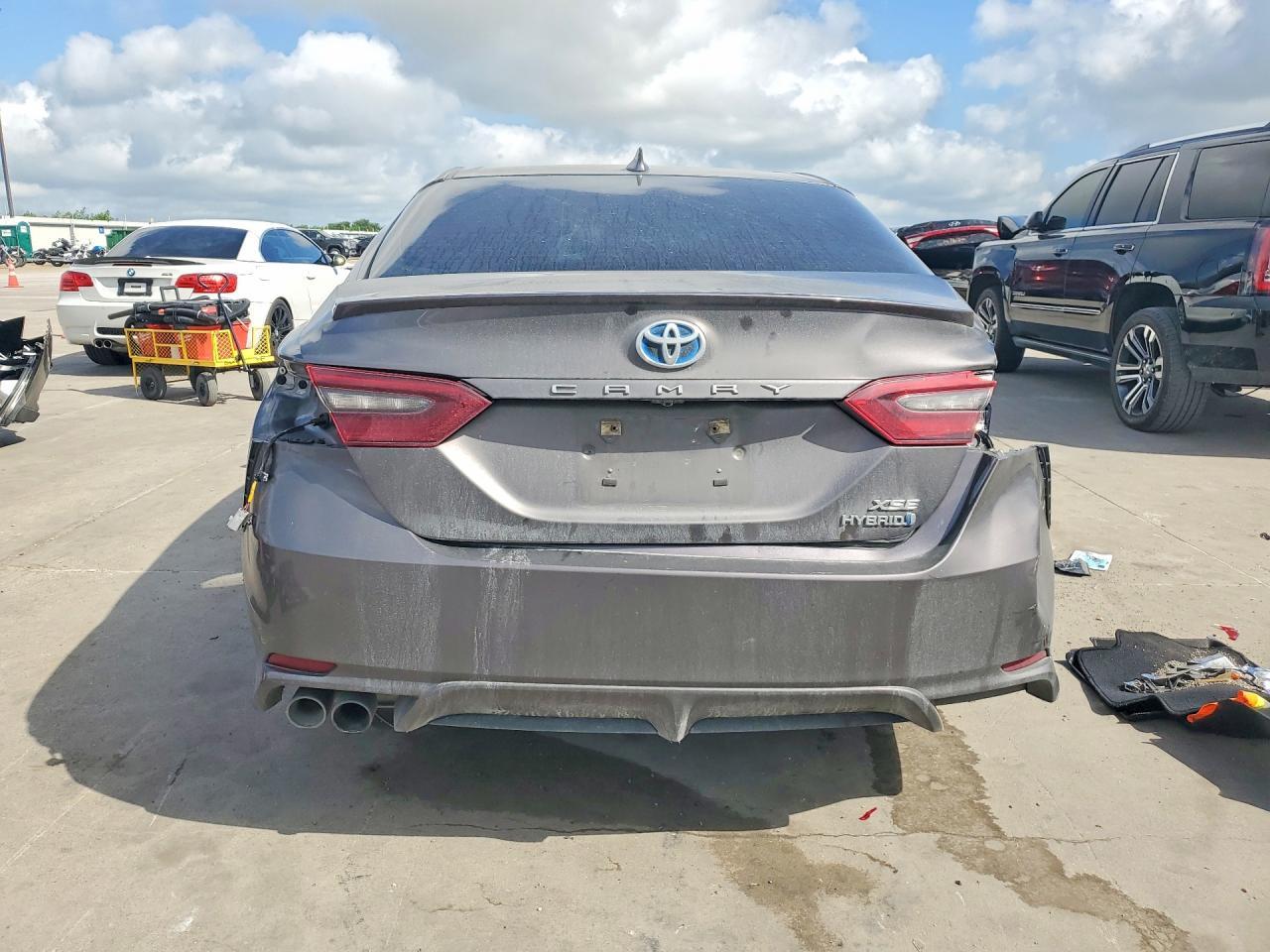 2021 Toyota Camry Xse - Image 6
