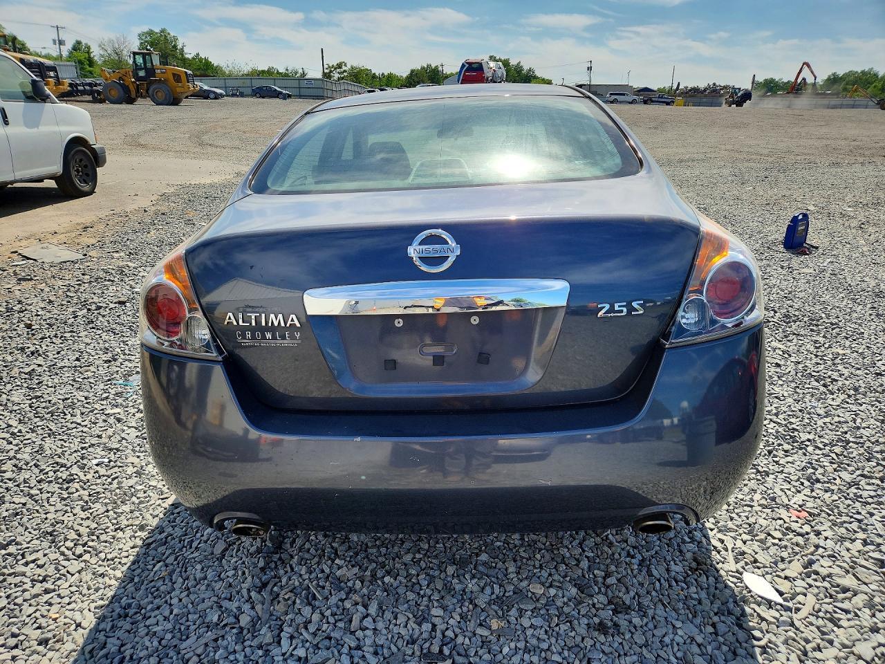 2010 Nissan Altima 2.5 - Image 6
