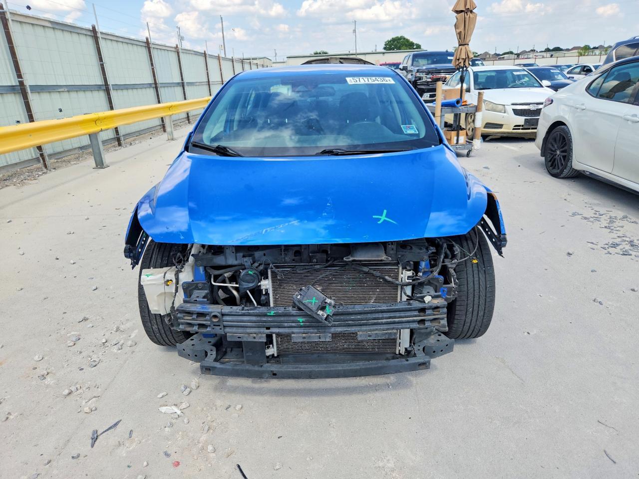 2020 Nissan Versa Sv - Фото 5