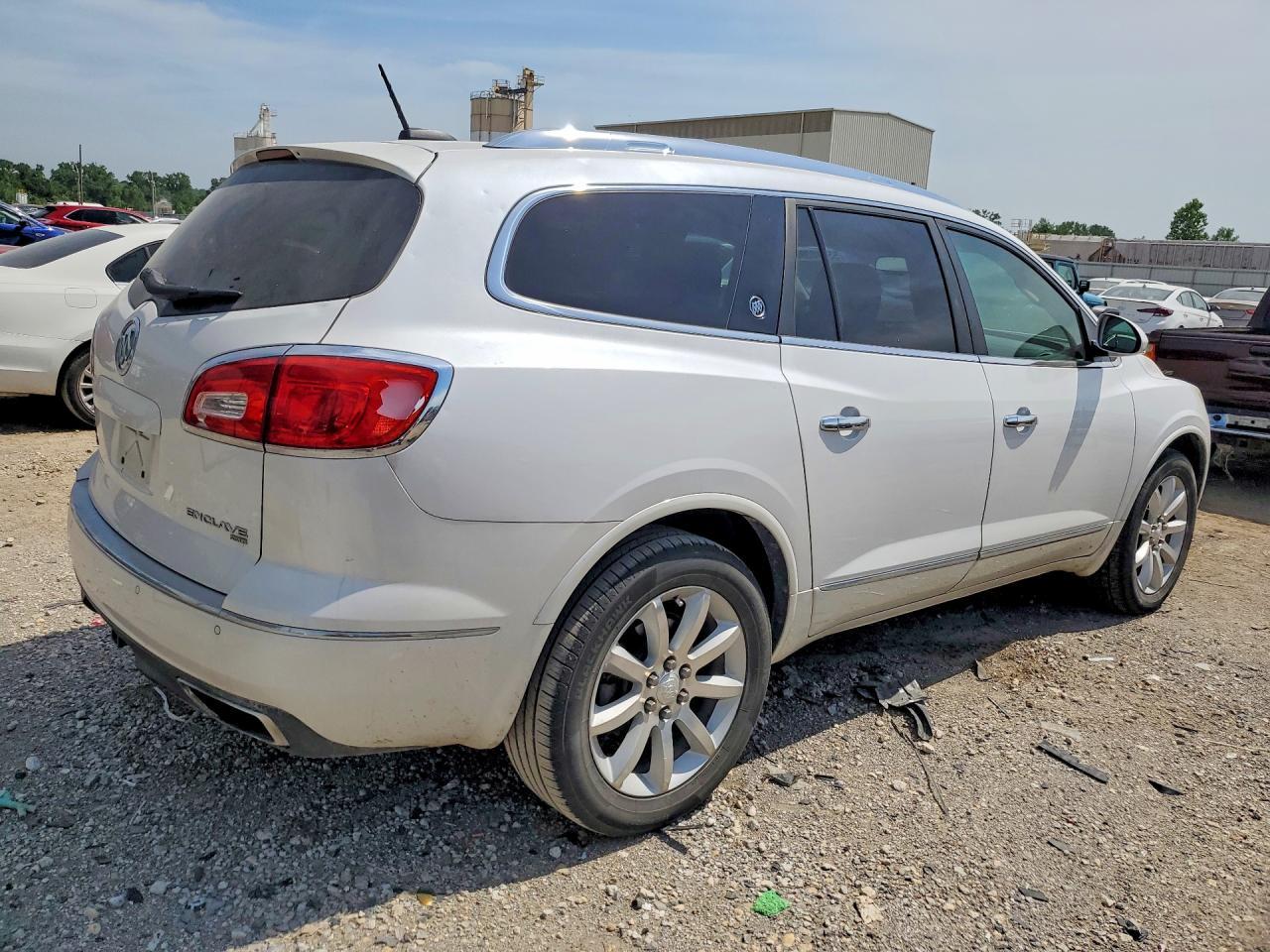 2016 Buick Enclave - Фото 3
