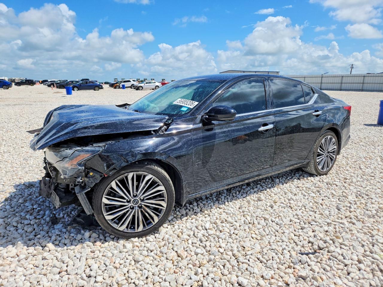 2023 Nissan Altima Sl