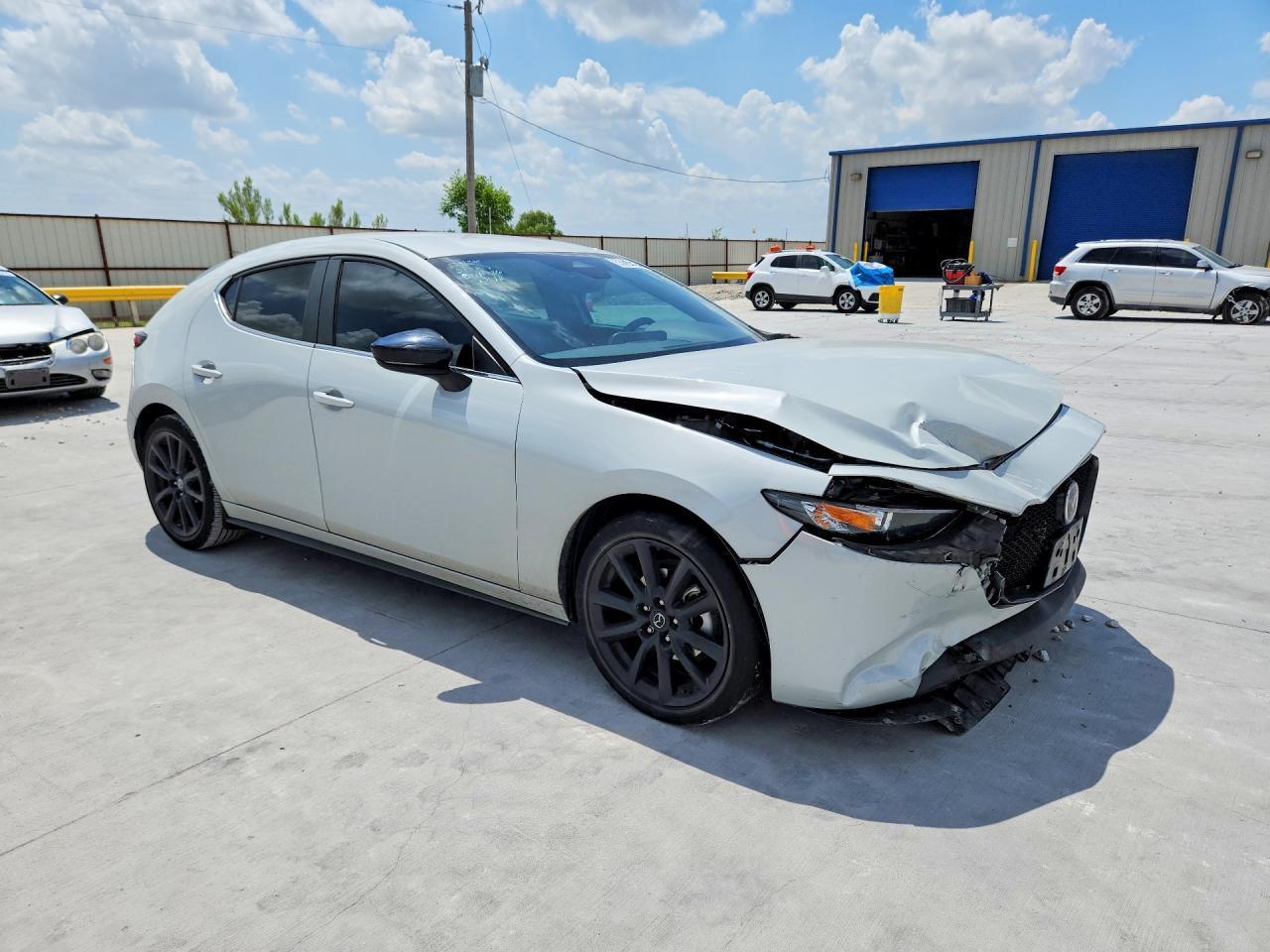 2024 Mazda 3 Select Sport - Фото 4