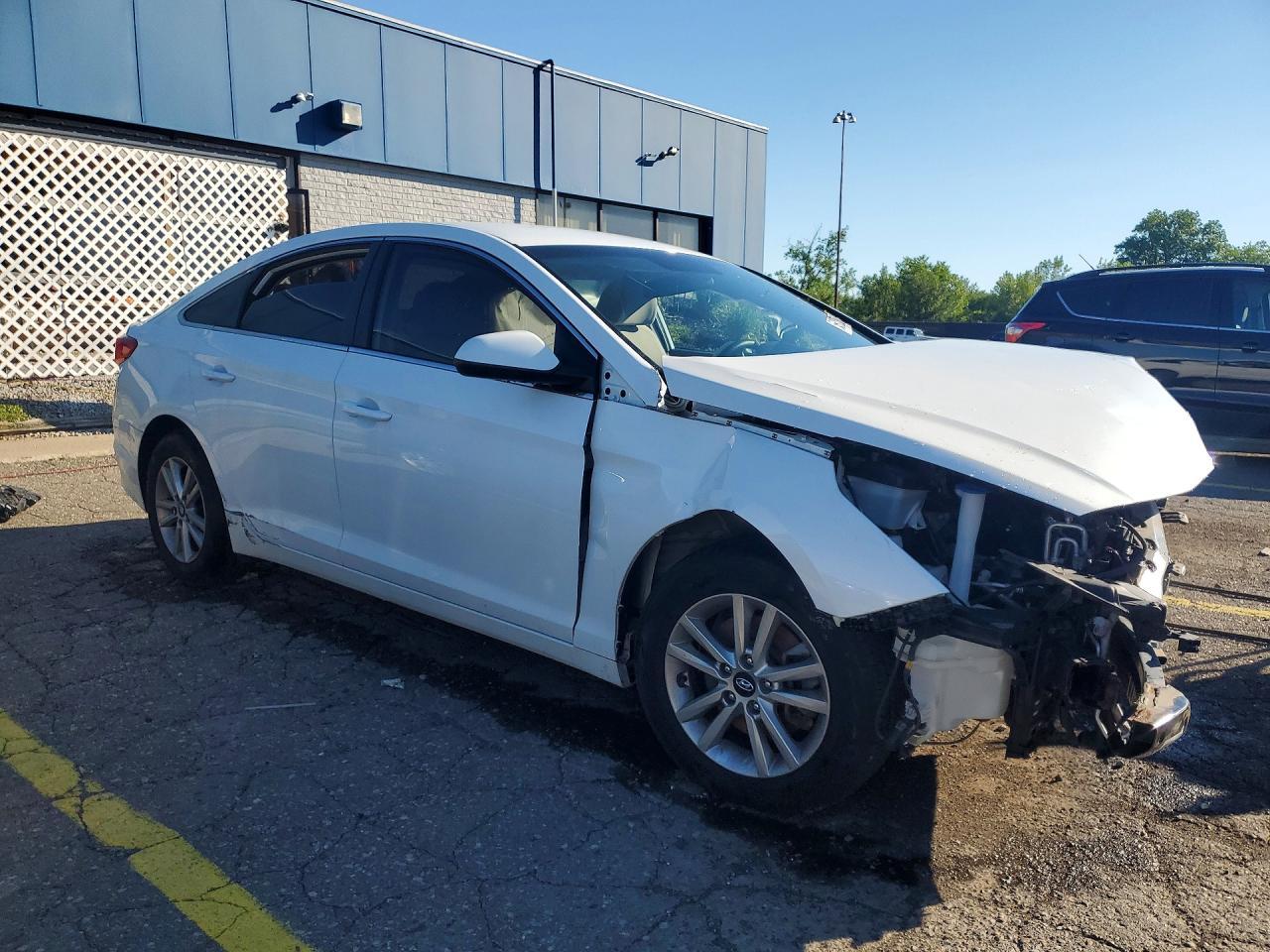2017 Hyundai Sonata Se - Image 4