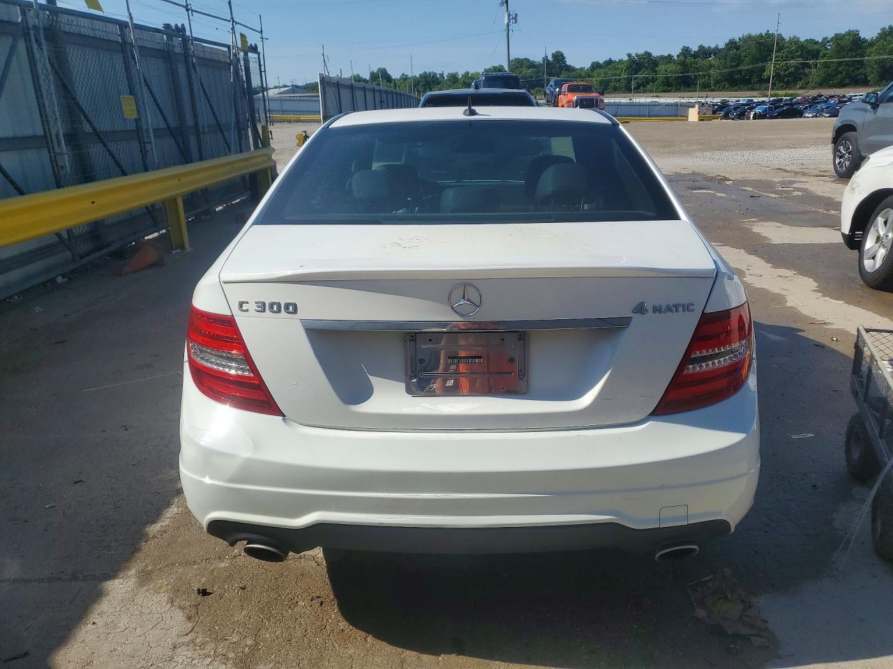 2013 Mercedes-Benz C 300 4Matic - Фото 6