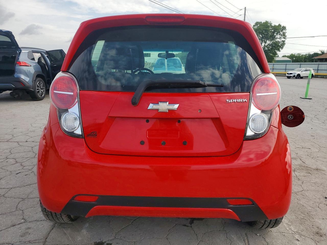 2015 Chevrolet Spark 1Lt - Фото 6