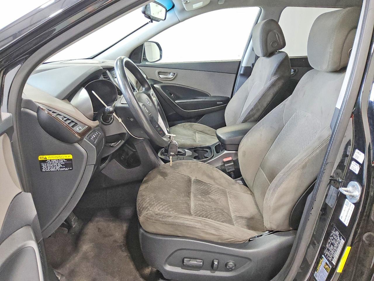 2017 Hyundai Santa Fe Se - Фото 7