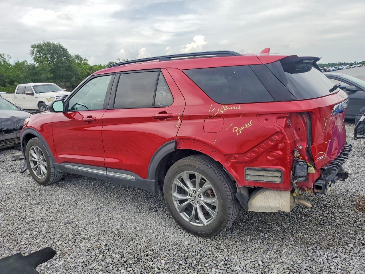 2020 Ford Explorer Xlt - Фото 2