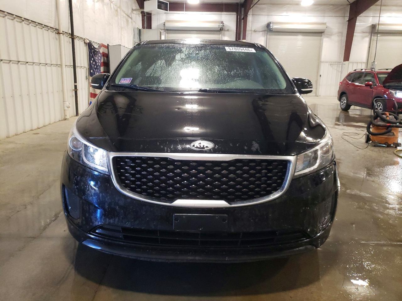 2018 Kia Sedona L - Image 5