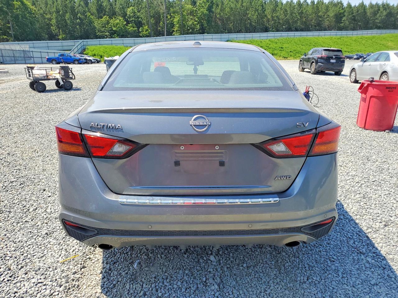2023 Nissan Altima Sv - Image 6