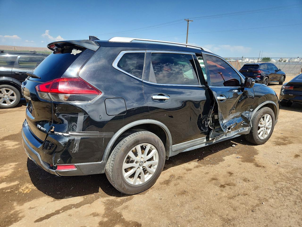 2018 Nissan Rogue Sv - Image 3
