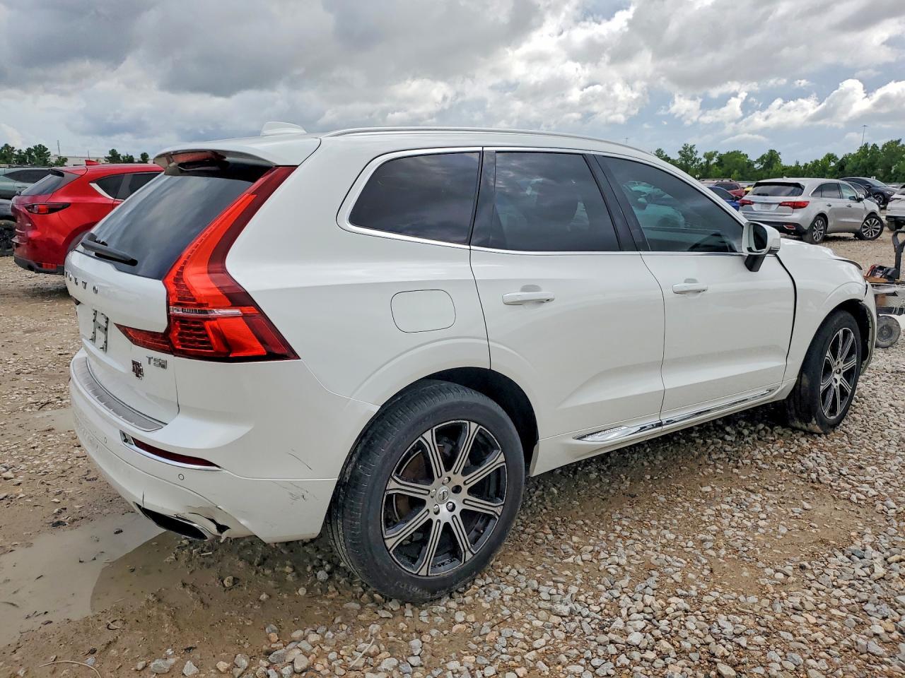 2020 Volvo Xc60 T5 Inscription - Фото 3