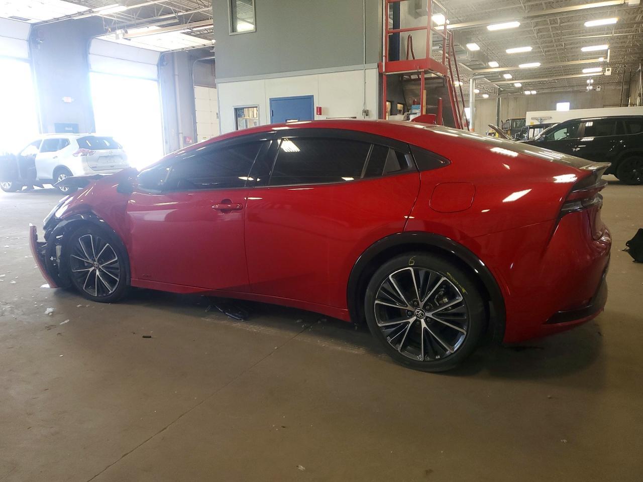 2023 Toyota Prius Xle - Фото 2